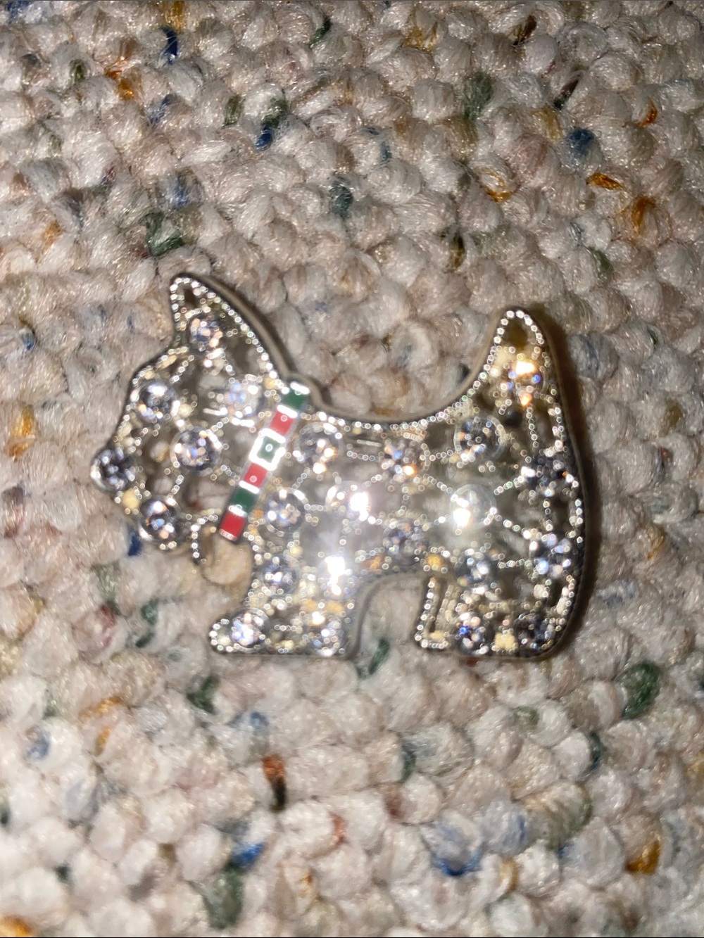 Puppy dog Brooch